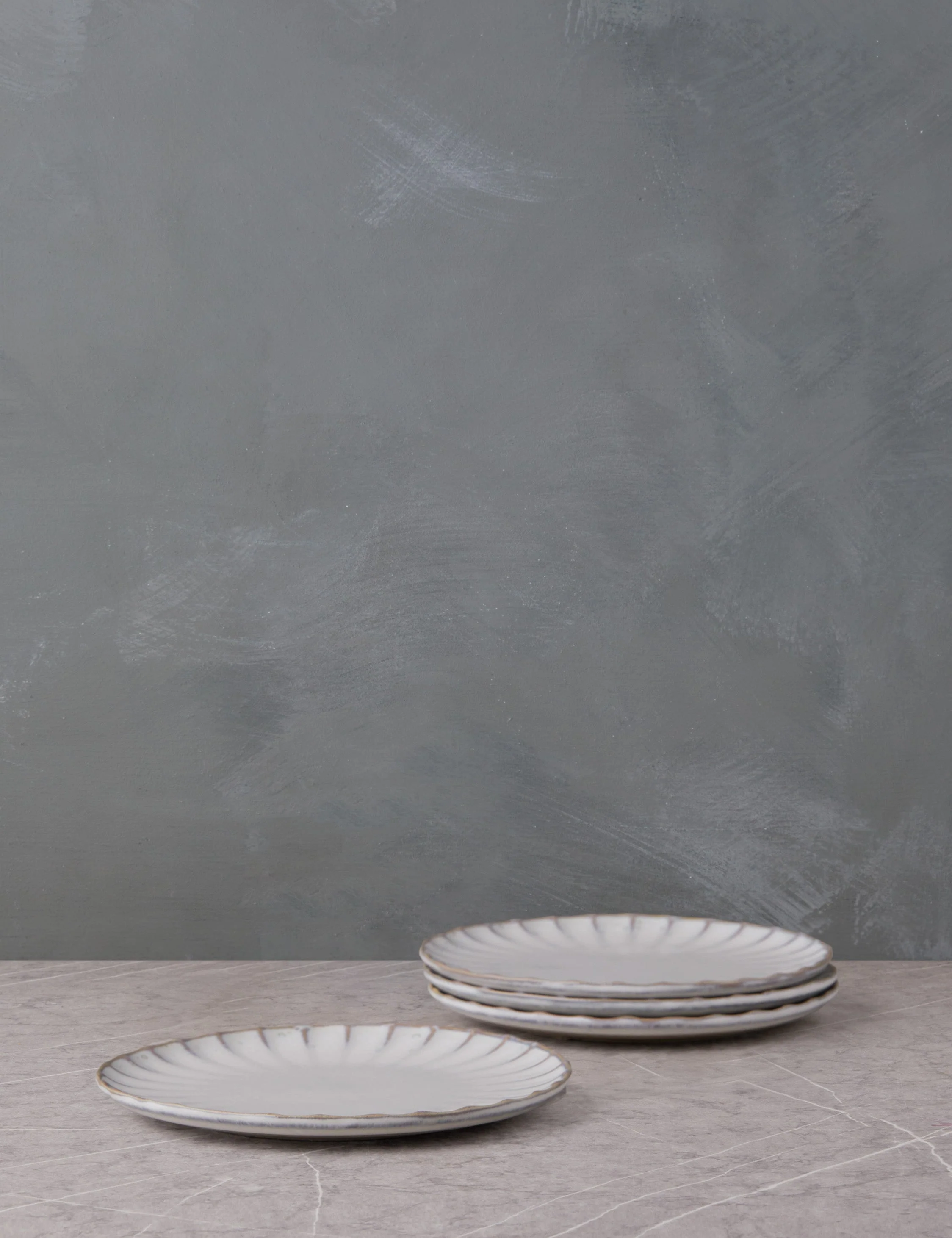 Inku Ceramic Dinnerware by Sergio Herman x Serax 18 Inku Ceramic Dinnerware by Sergio Herman x Serax