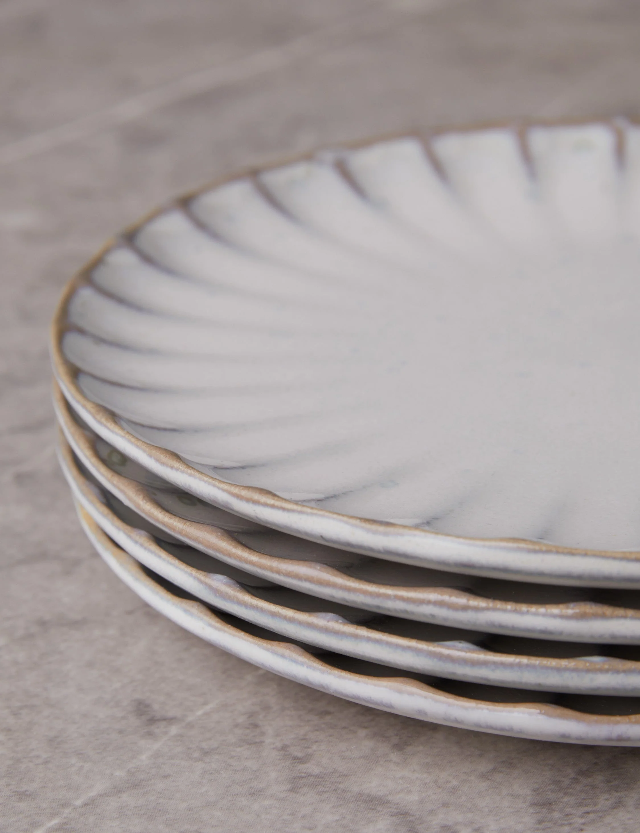 Inku Ceramic Dinnerware by Sergio Herman x Serax 19 Inku Ceramic Dinnerware by Sergio Herman x Serax