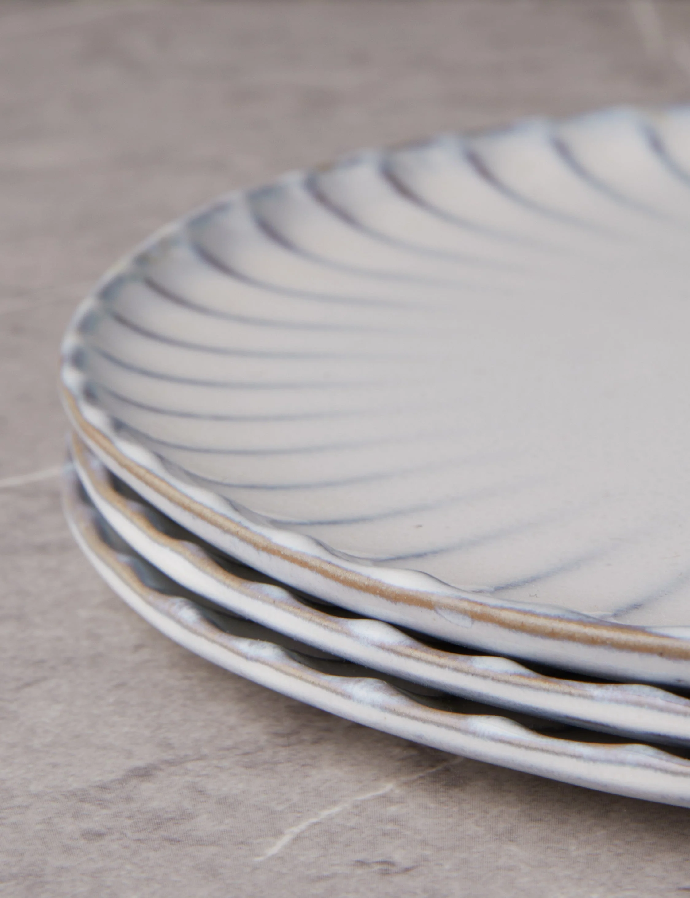 Inku Ceramic Dinnerware by Sergio Herman x Serax 47 Inku Ceramic Dinnerware by Sergio Herman x Serax