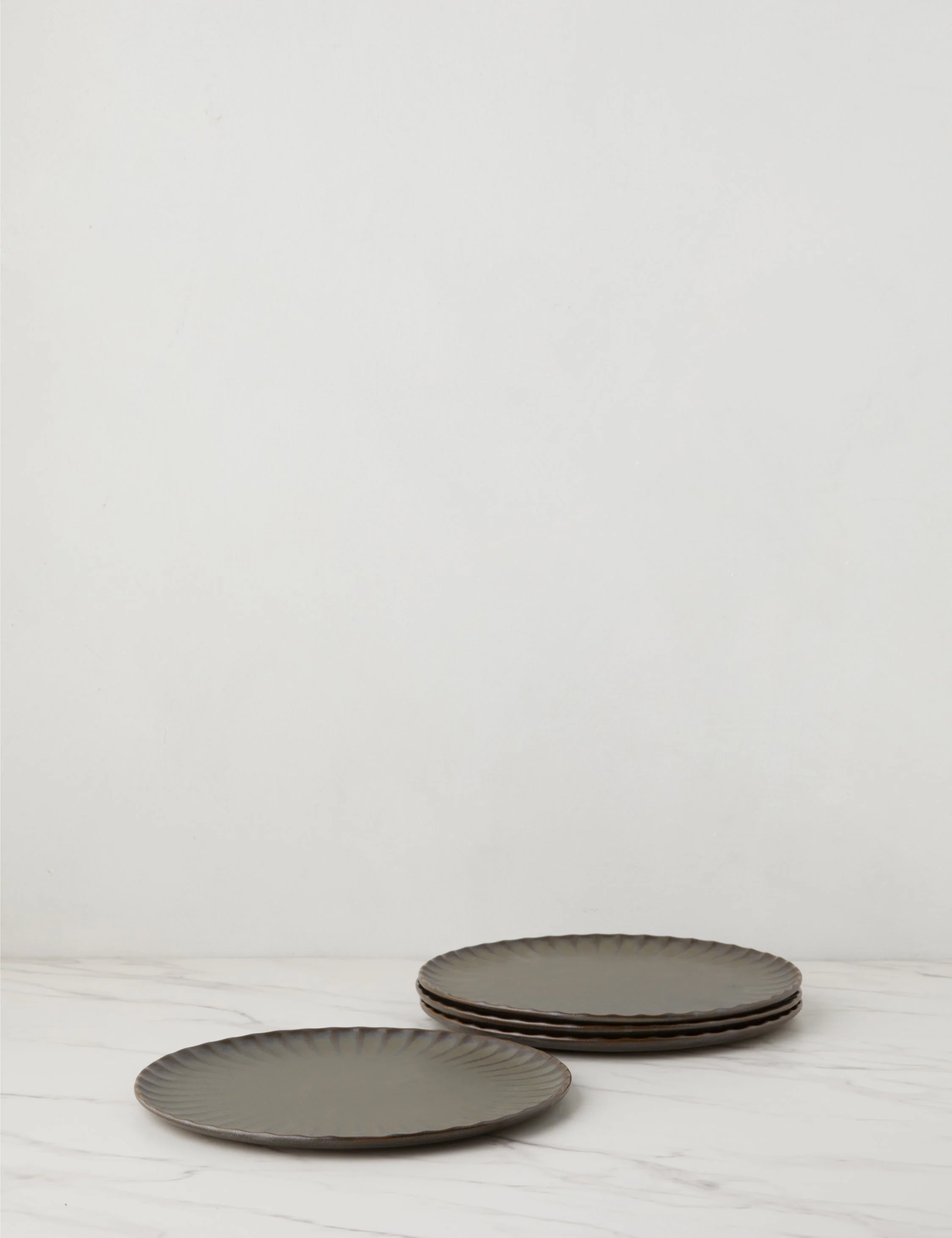 Inku Ceramic Dinnerware by Sergio Herman x Serax 50 Inku Ceramic Dinnerware by Sergio Herman x Serax