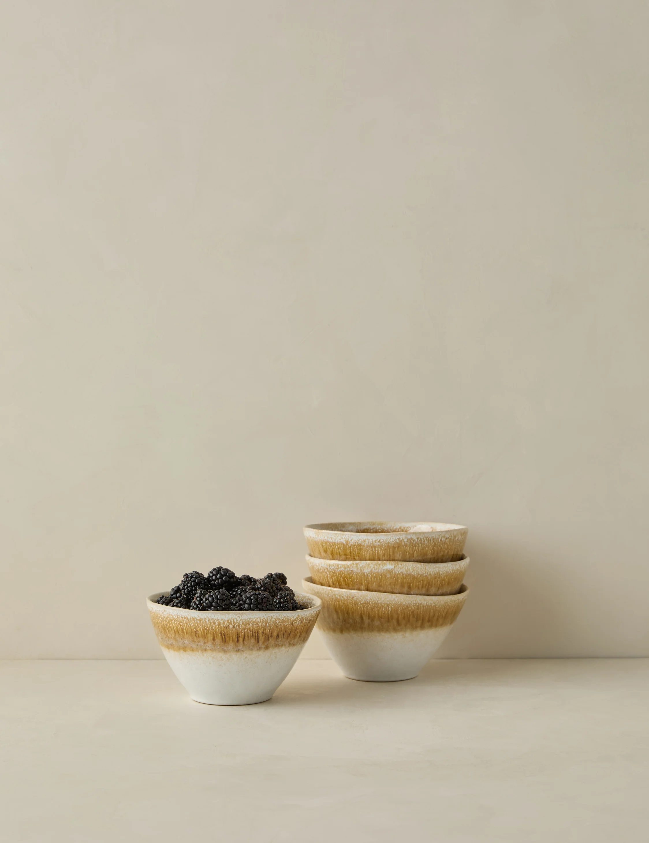 Zaria Stoneware Dinnerware