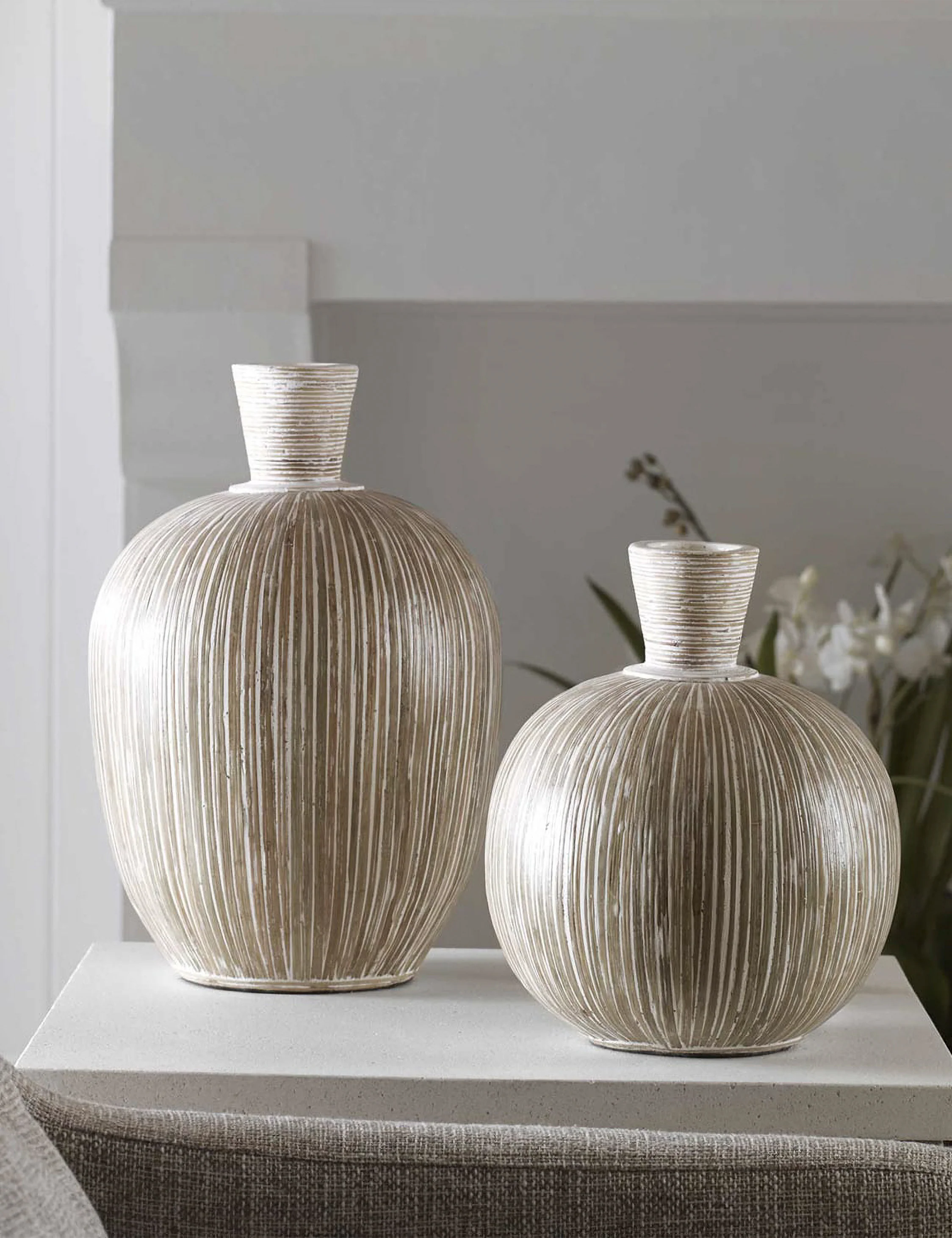 Saintes Decorative Vases (Set of 2)