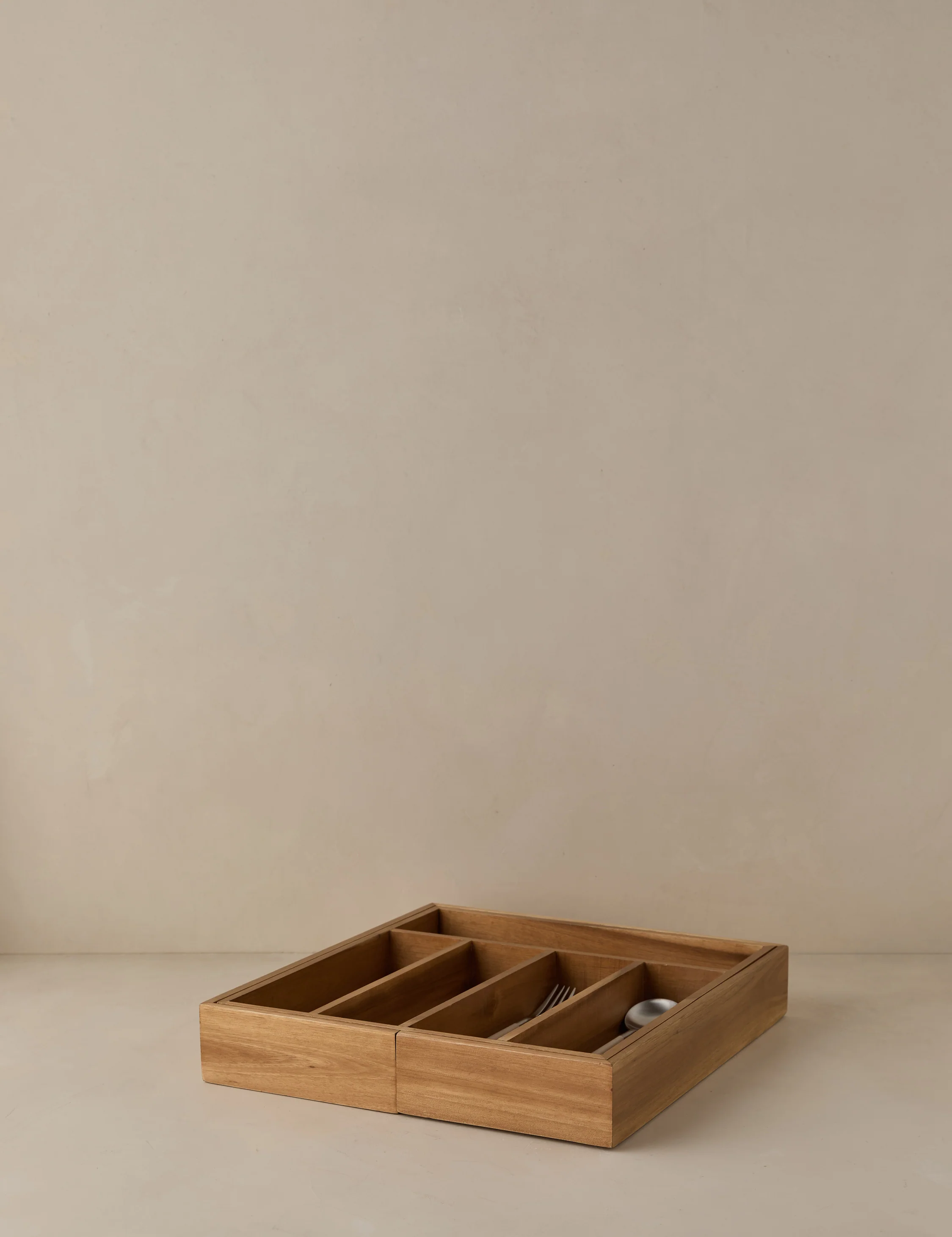 Lenz Expandable Cutlery Tray