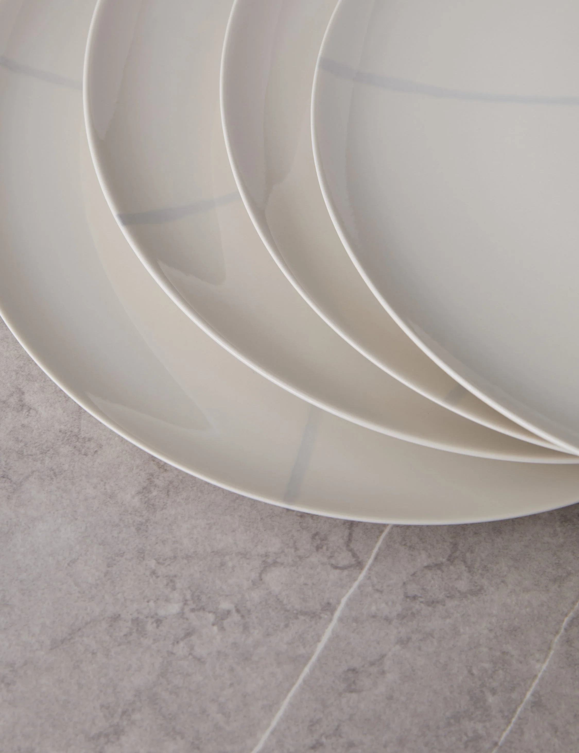 Zuma Porcelain Dinnerware by Kelly Wearstler x Serax