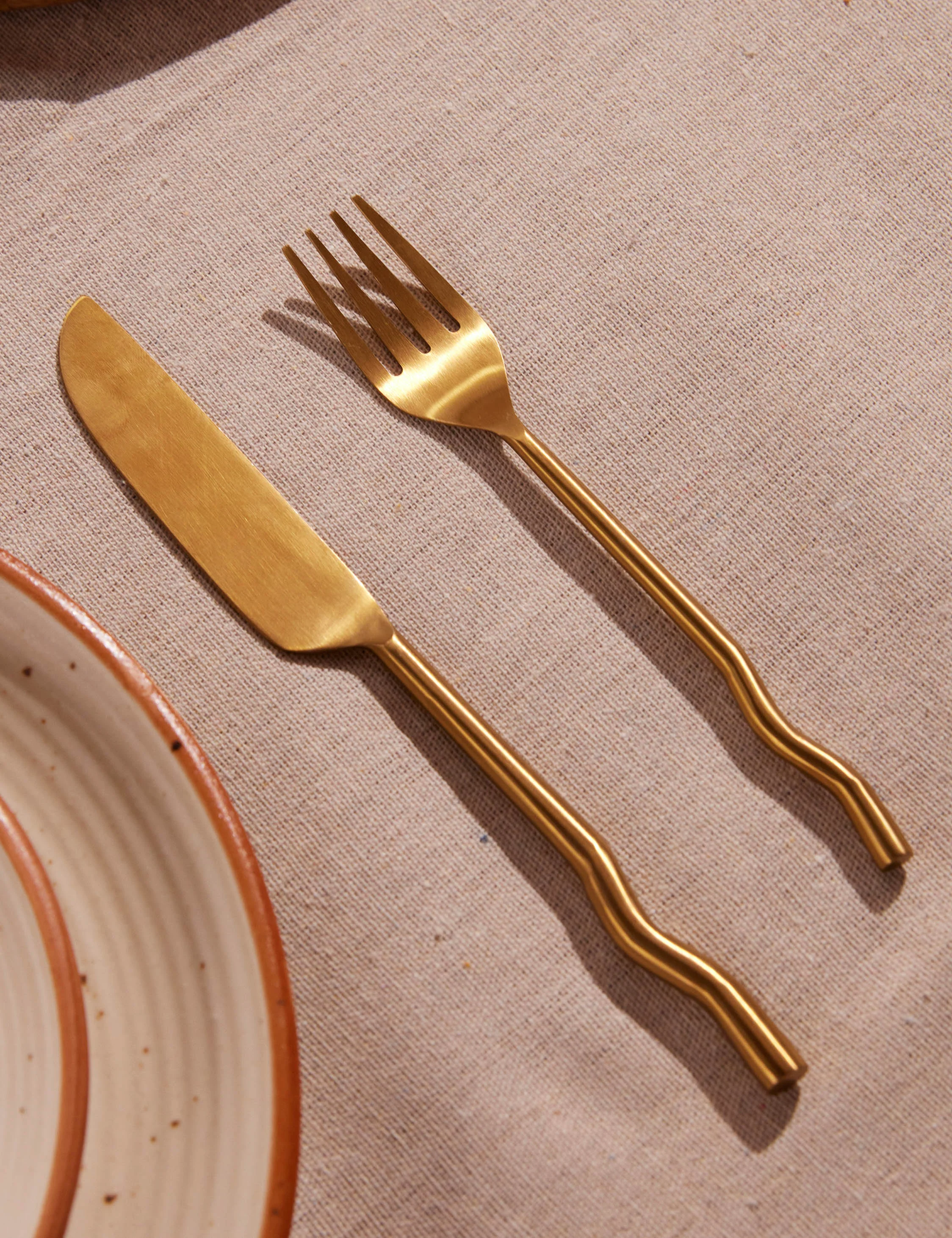 Emma Flatware (20-Piece Set) by Meso