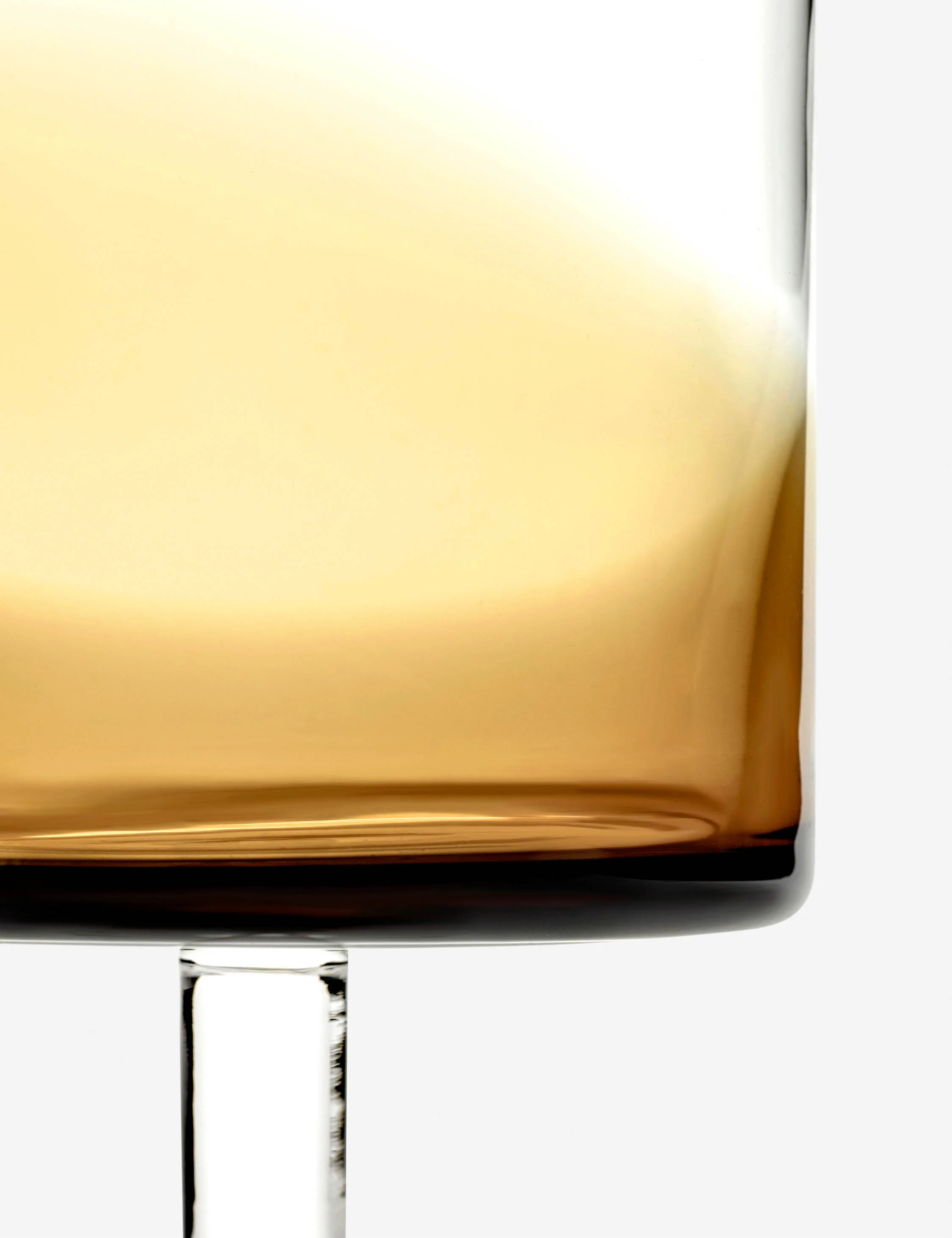 Zuma Glassware by Kelly Wearstler x Serax 18 Zuma Glassware by Kelly Wearstler x Serax