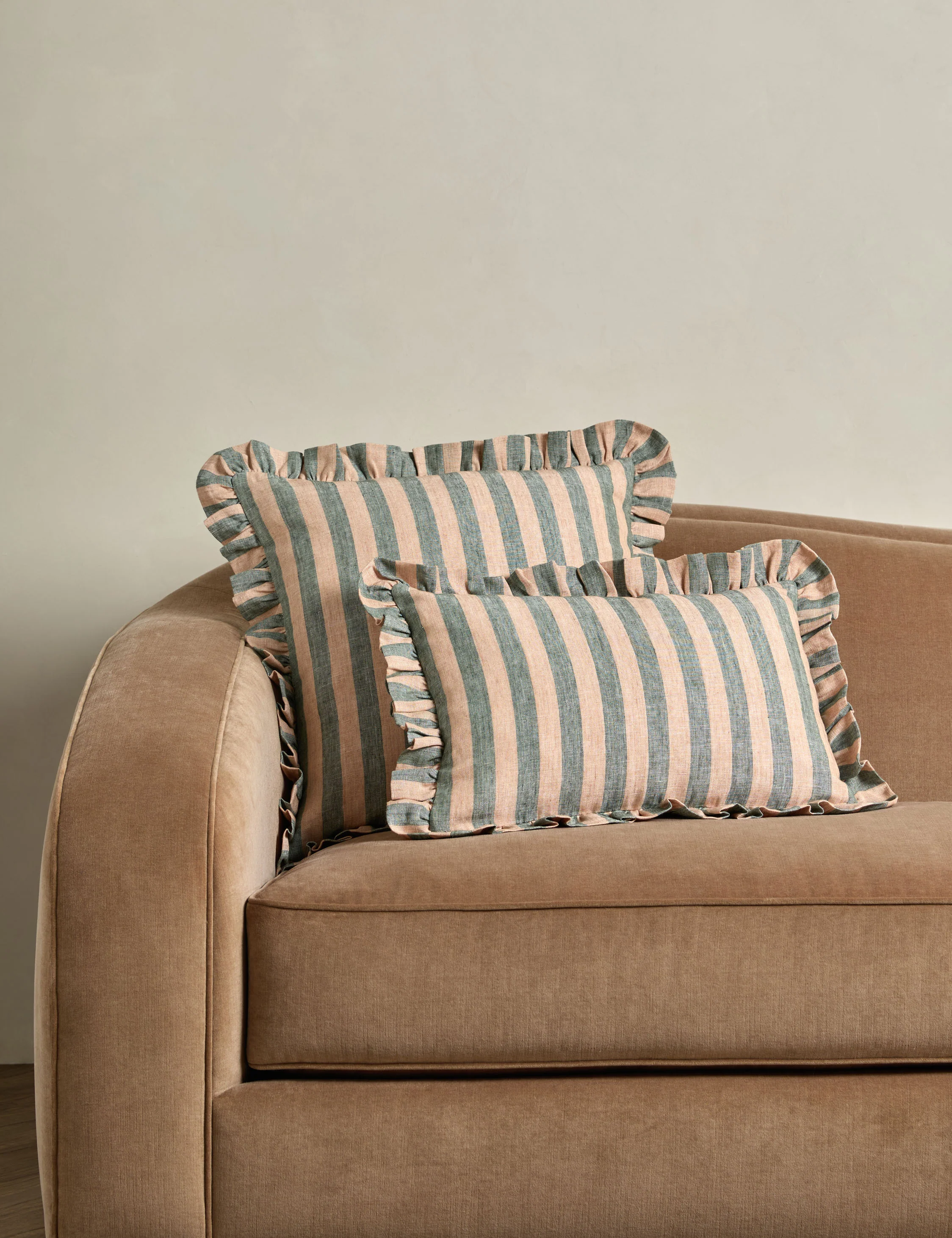 Amaroso Linen Ruffle Pillow