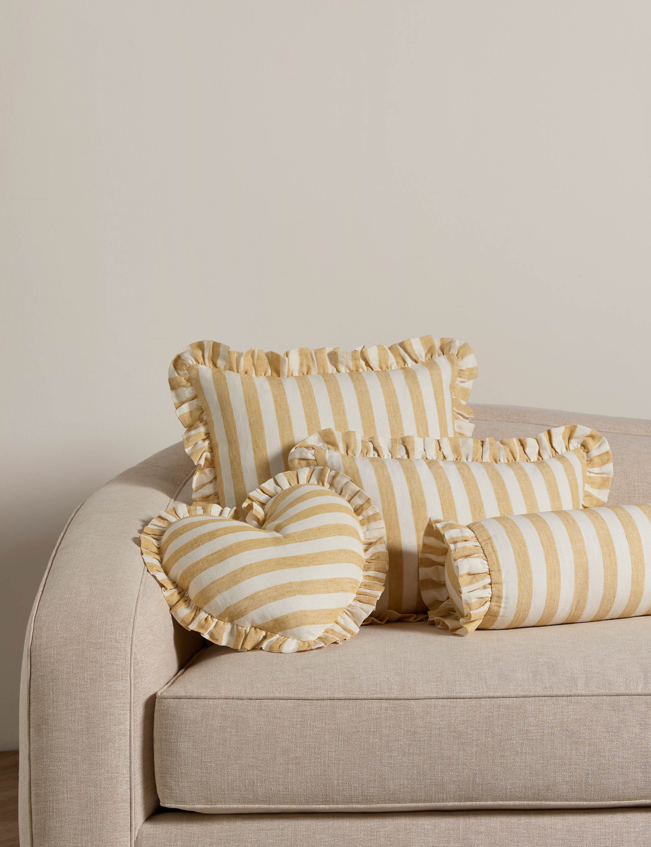 Amaroso Linen Ruffle Pillow