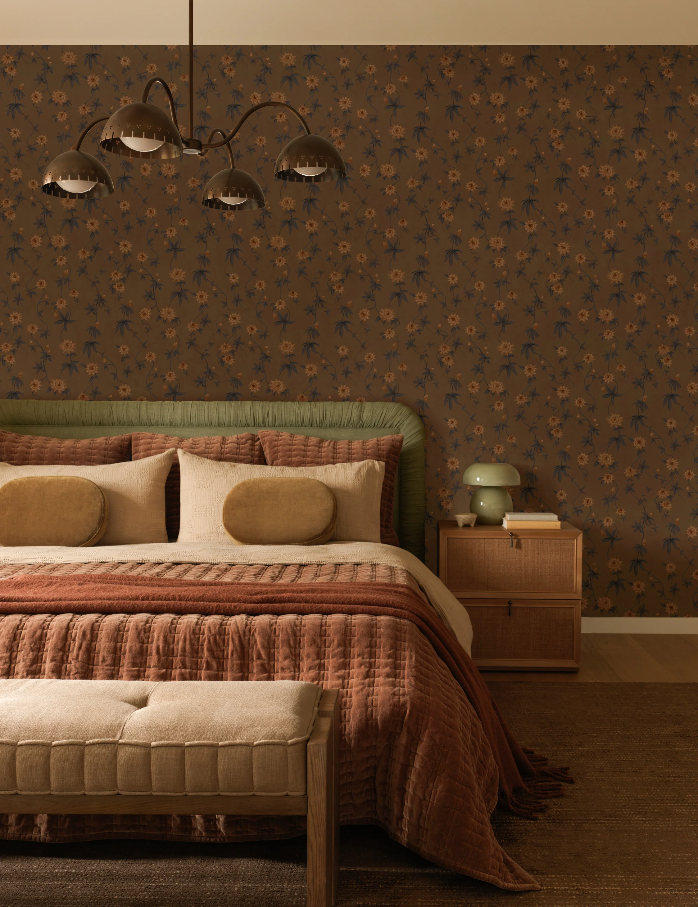 Solinger  Velvet Pill Pillow