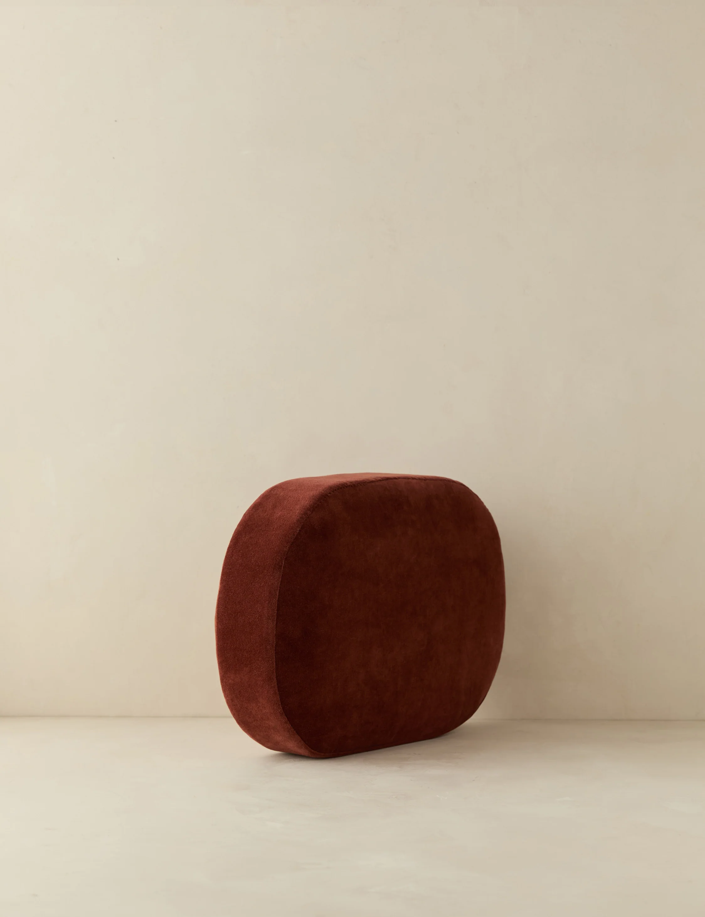 Solinger  Velvet Pill Pillow