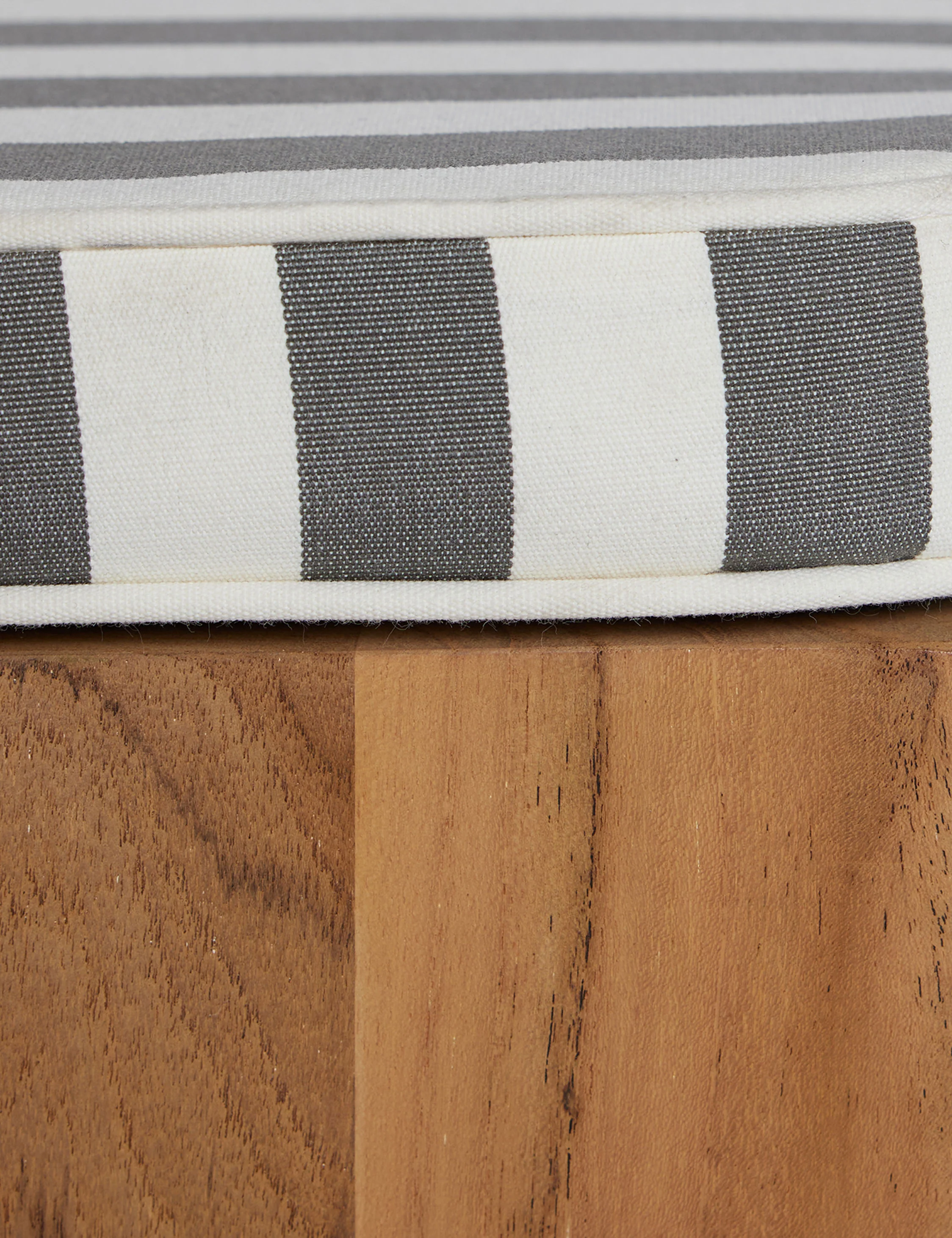 Abbot Outdoor Dining Chair by Sarah Sherman Samuel 8 Abbot Outdoor Dining Chair by Sarah Sherman Samuel