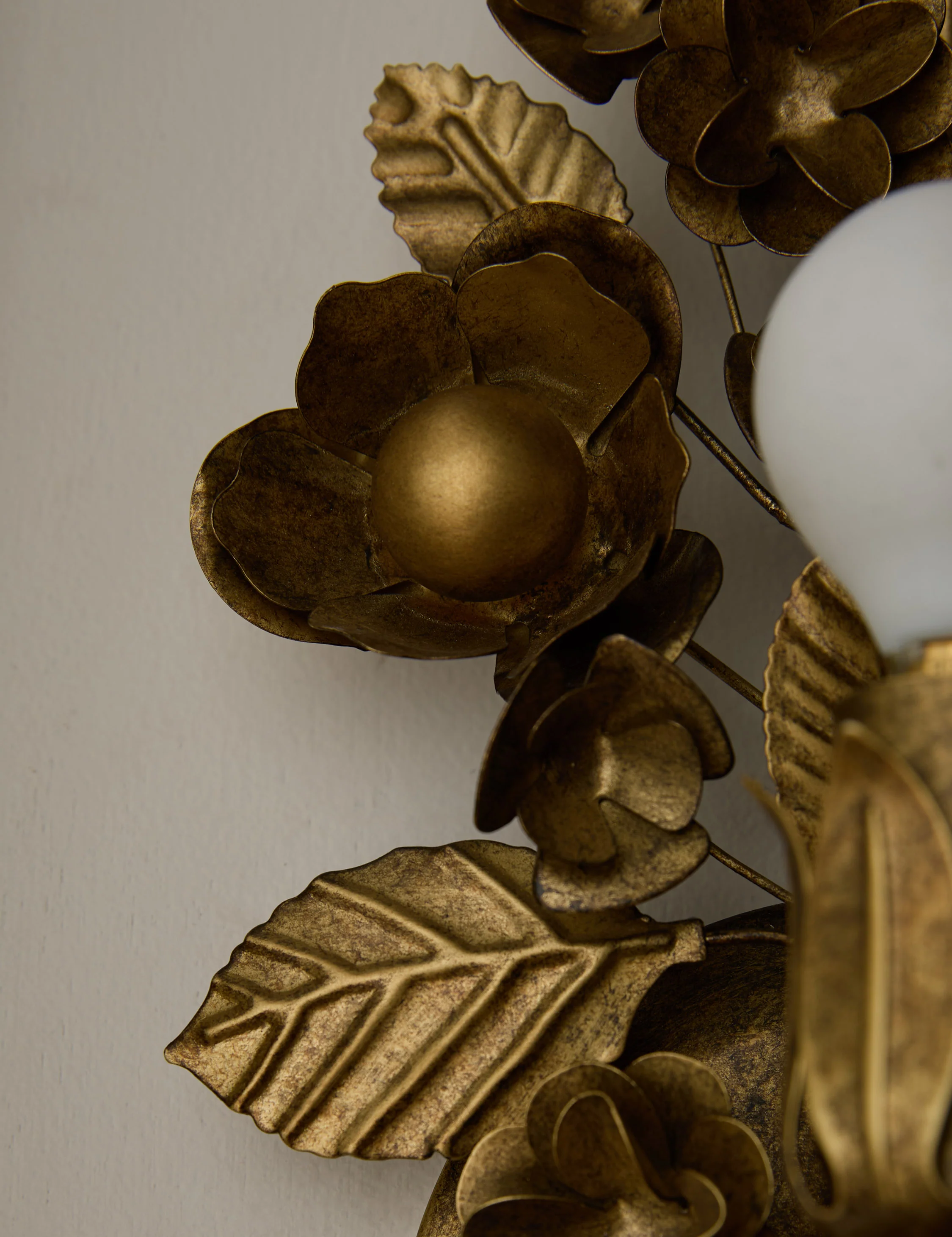 Garda Sconce by Heidi Caillier 13 Garda Sconce by Heidi Caillier