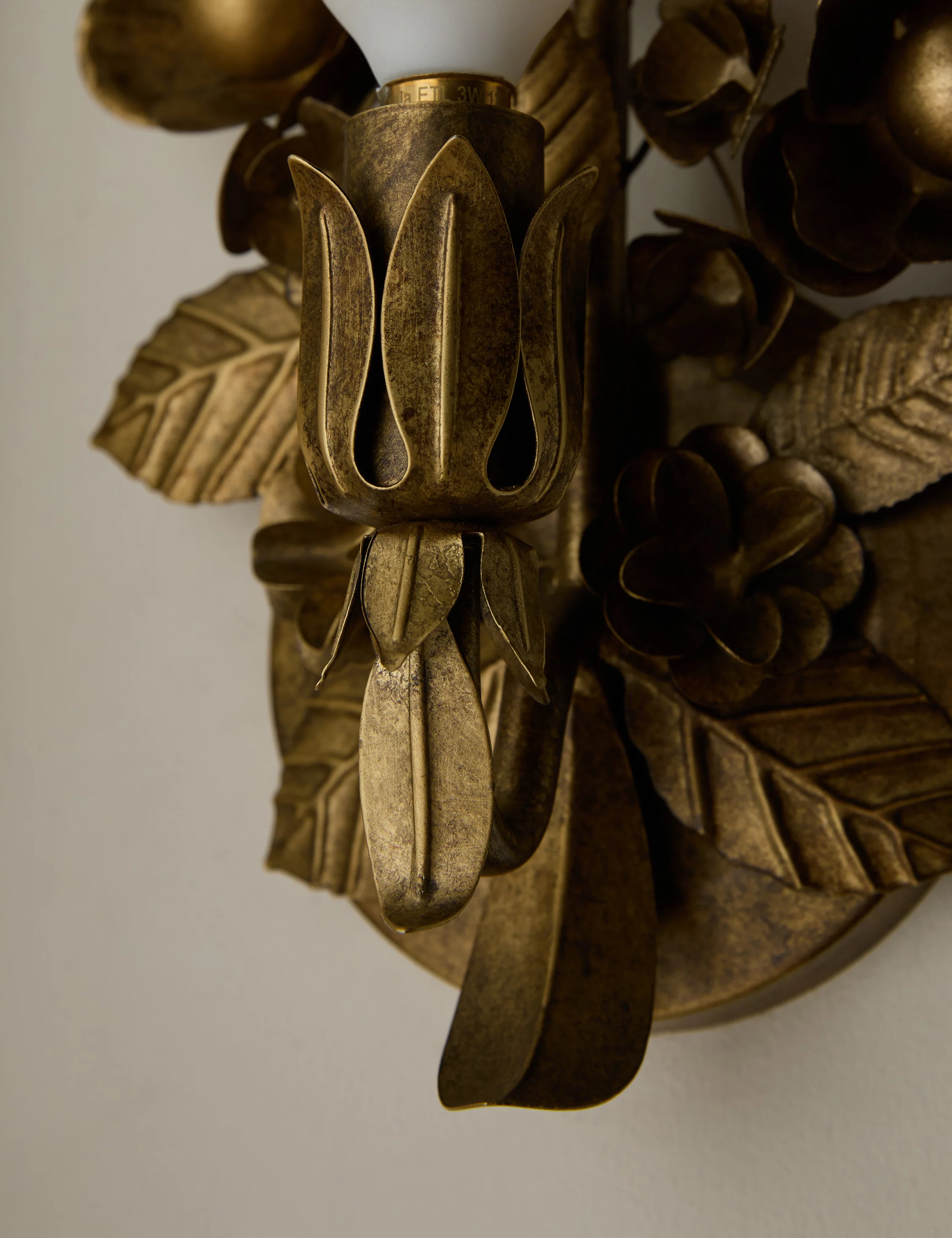 Garda Sconce by Heidi Caillier 14 Garda Sconce by Heidi Caillier