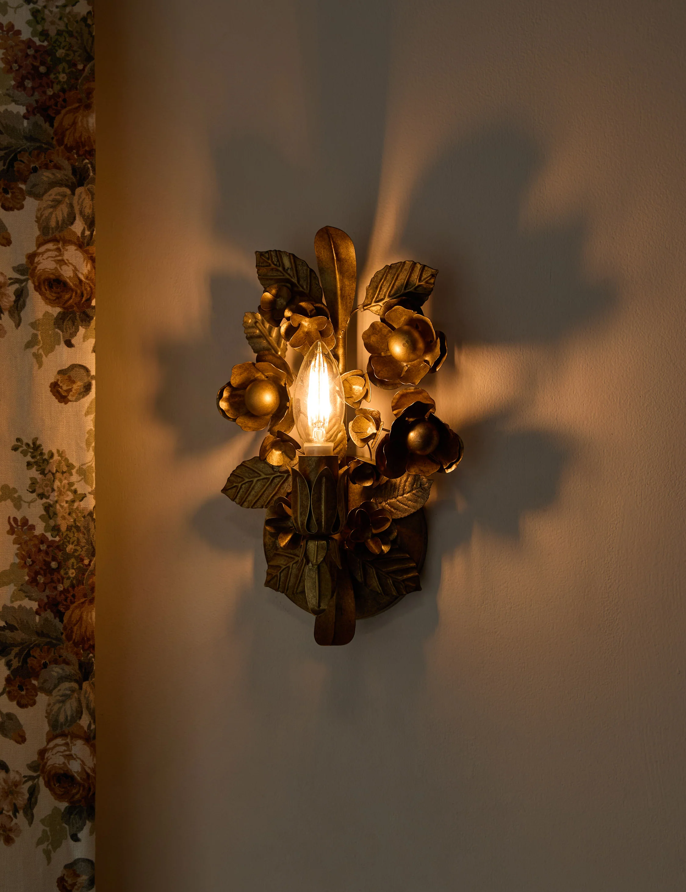 Garda Sconce by Heidi Caillier 5 Garda Sconce by Heidi Caillier