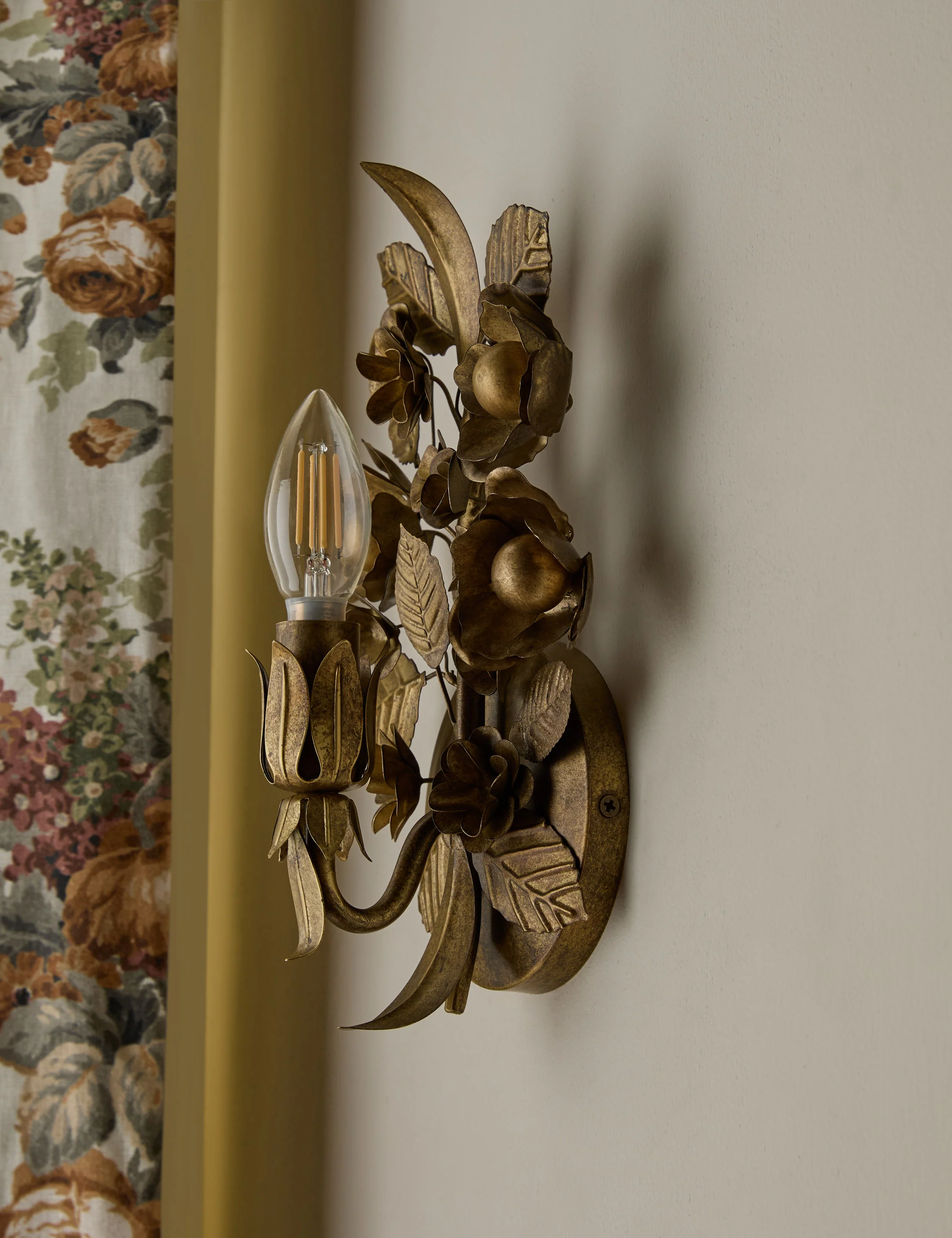 Garda Sconce by Heidi Caillier 6 Garda Sconce by Heidi Caillier