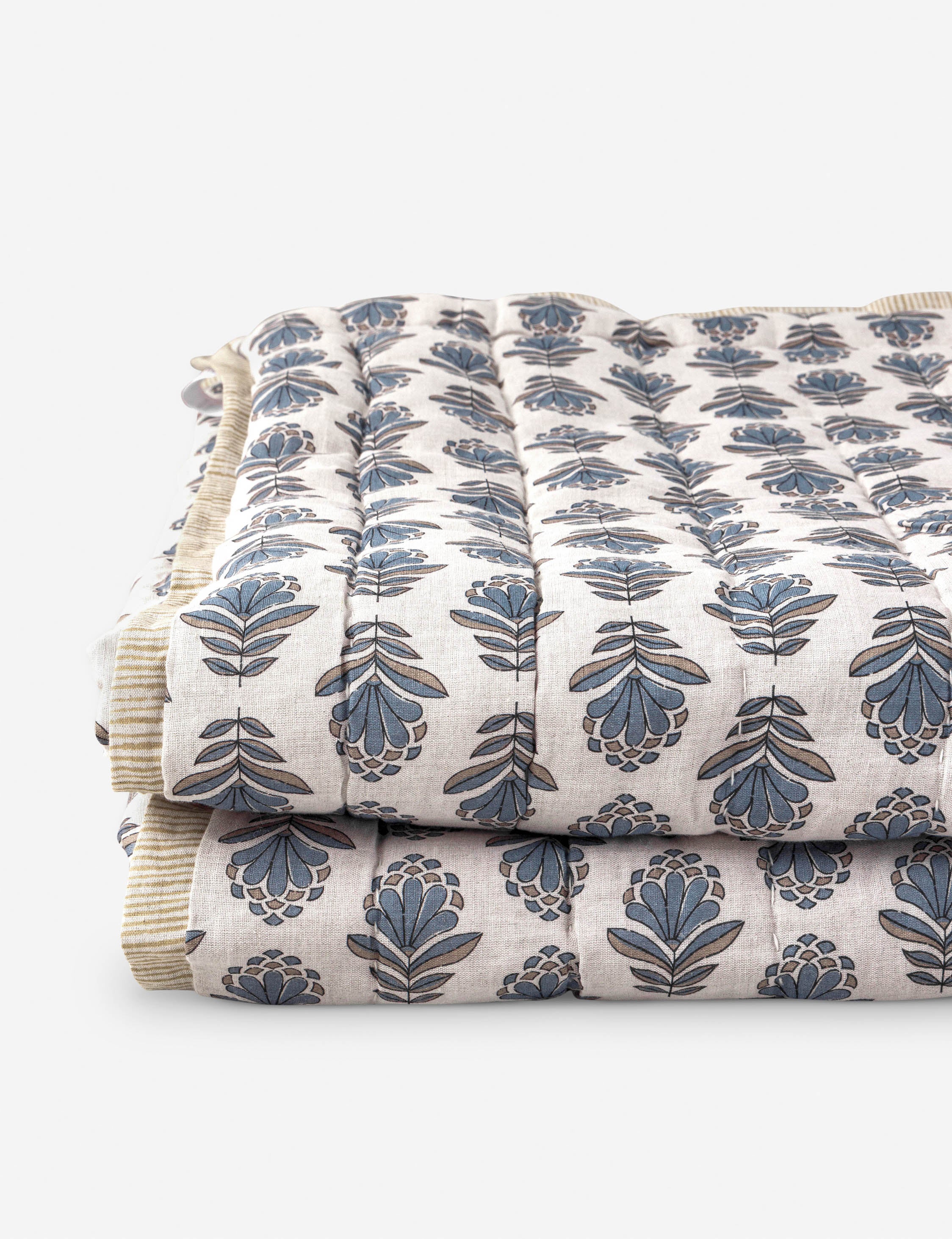 Pippa Linen Cotton Quilt