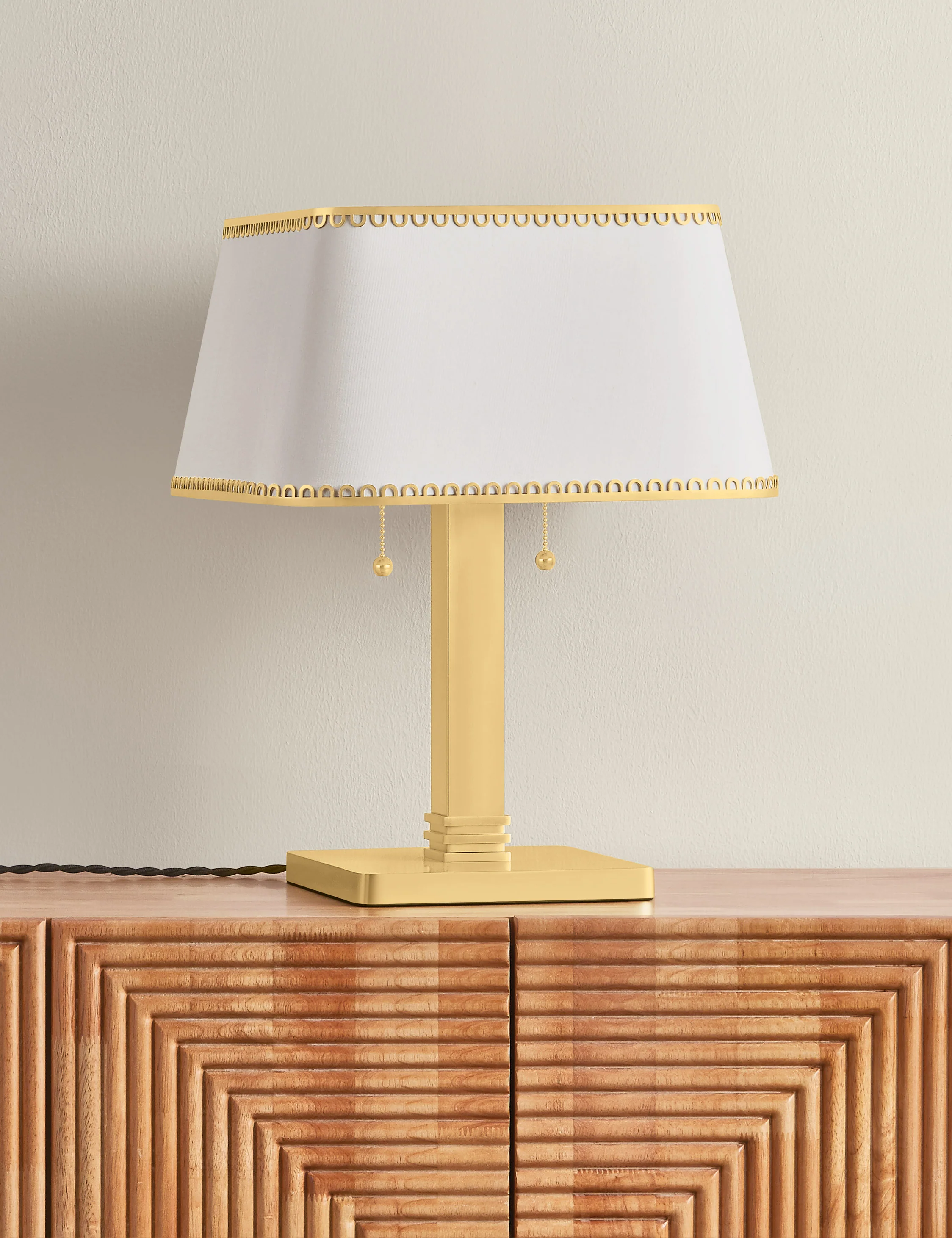 Akia Table Lamp