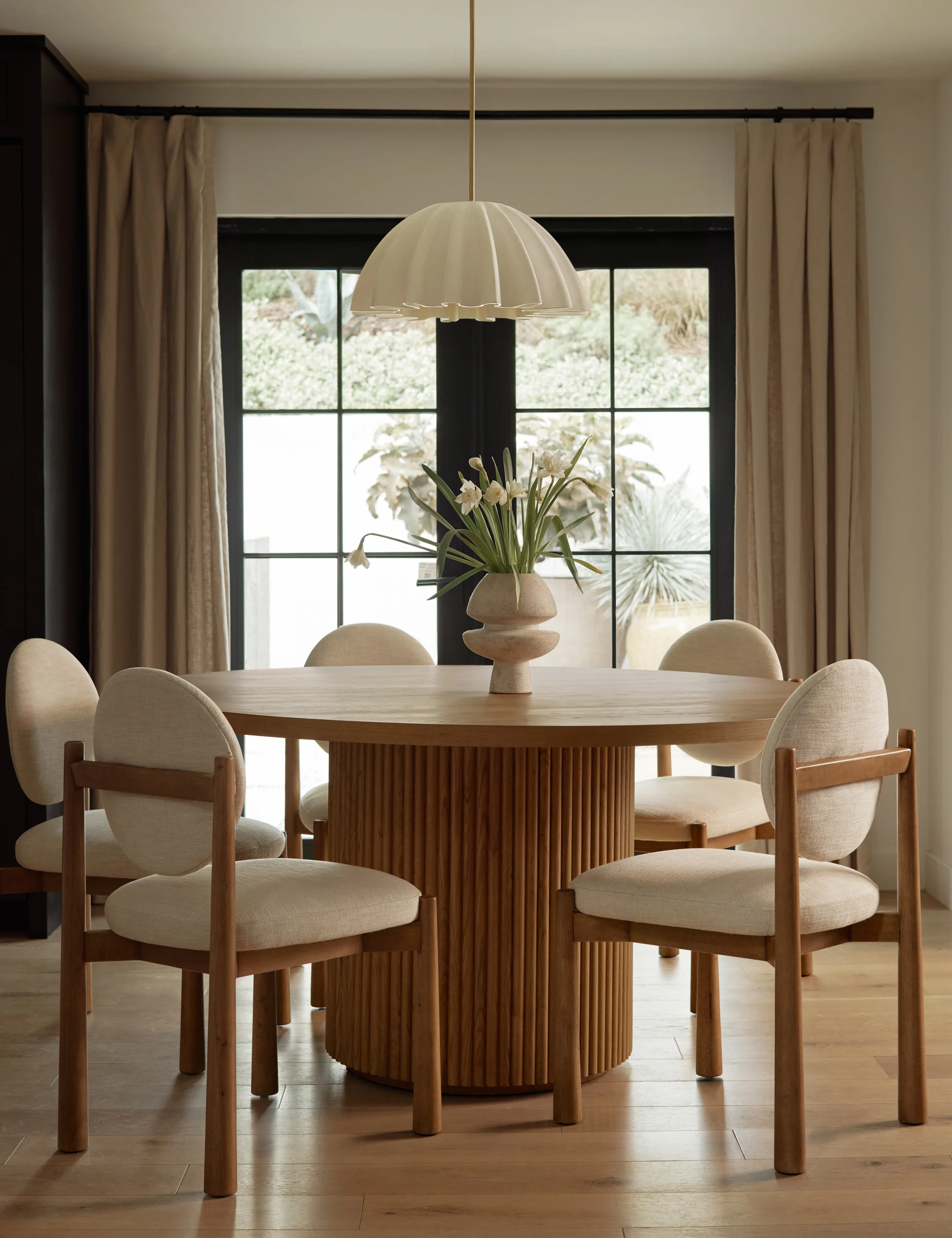Rutherford Round Dining Table