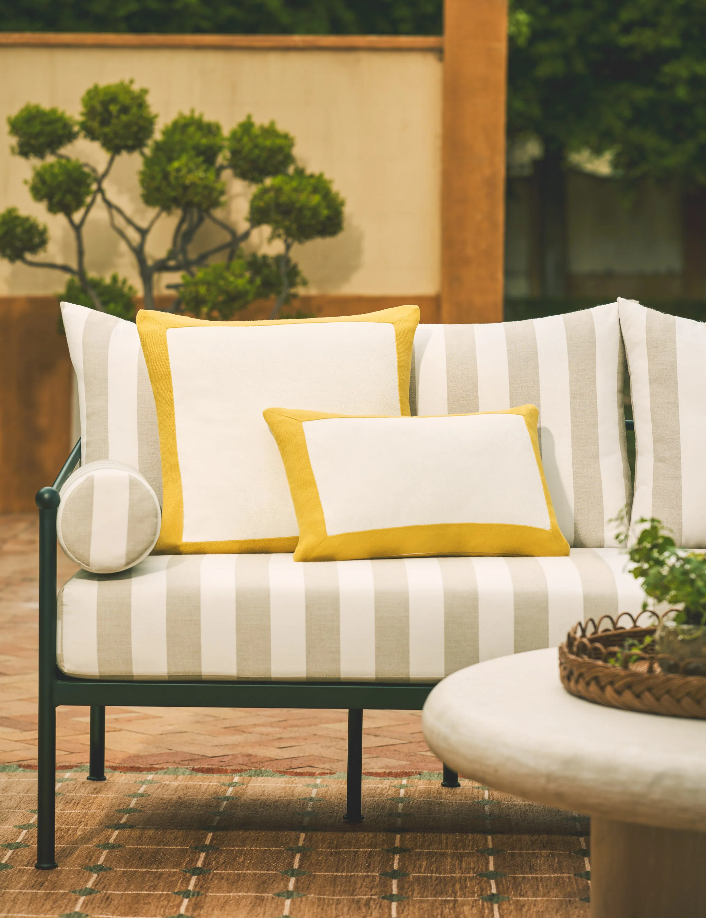 Amica Indoor / Outdoor Pillow