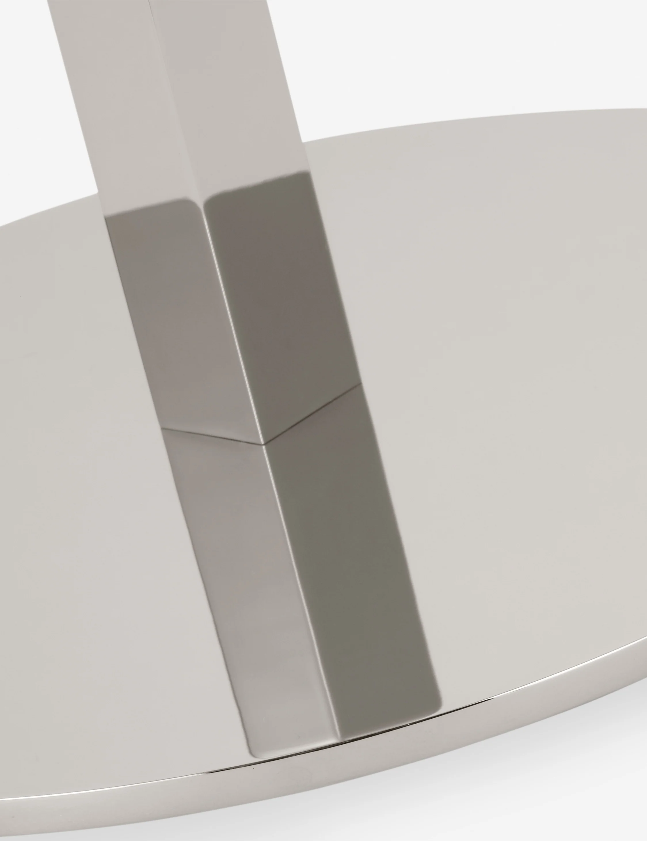 Nielsen Cordless Floor Lamp