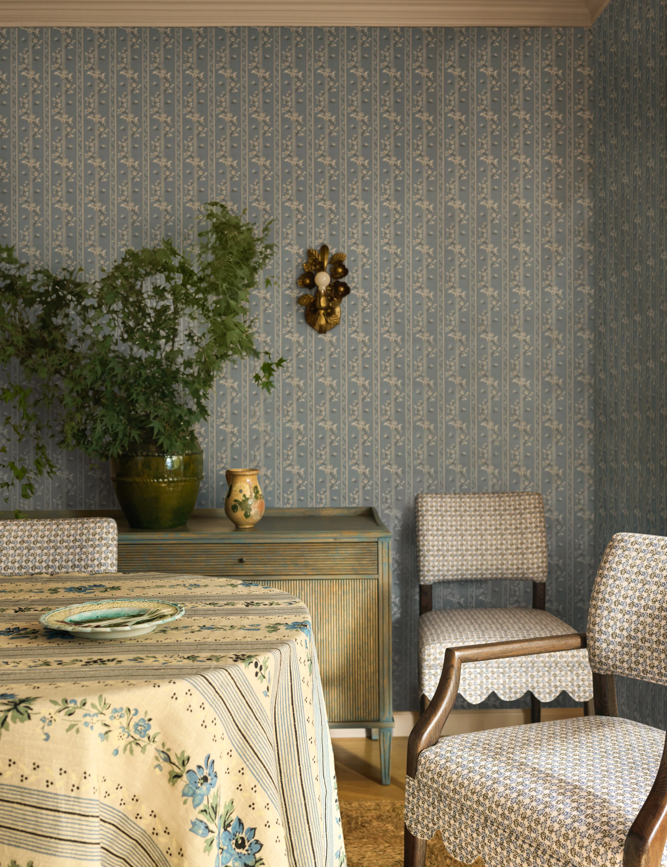 Siena Wallpaper by Heidi Caillier