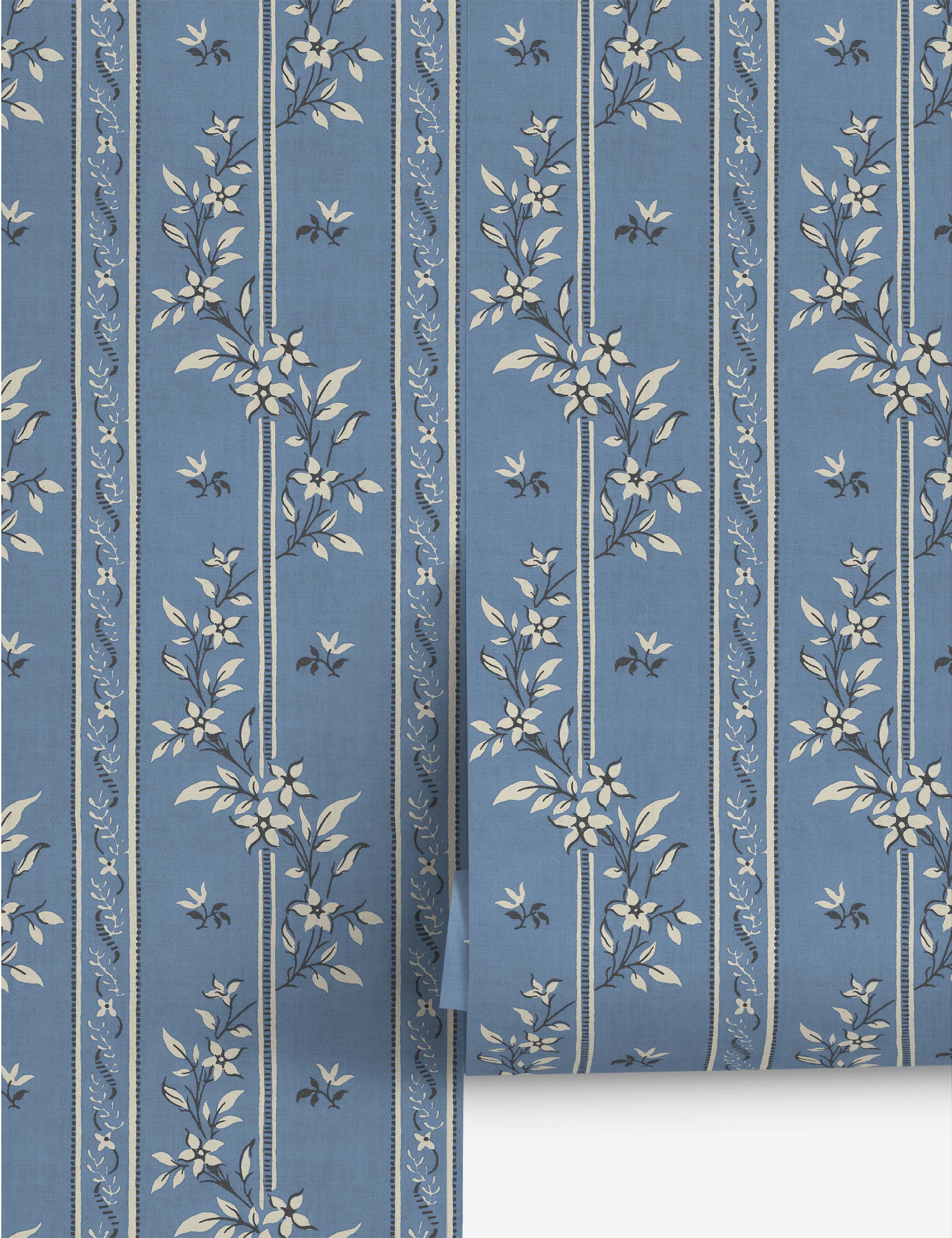 Siena Wallpaper by Heidi Caillier