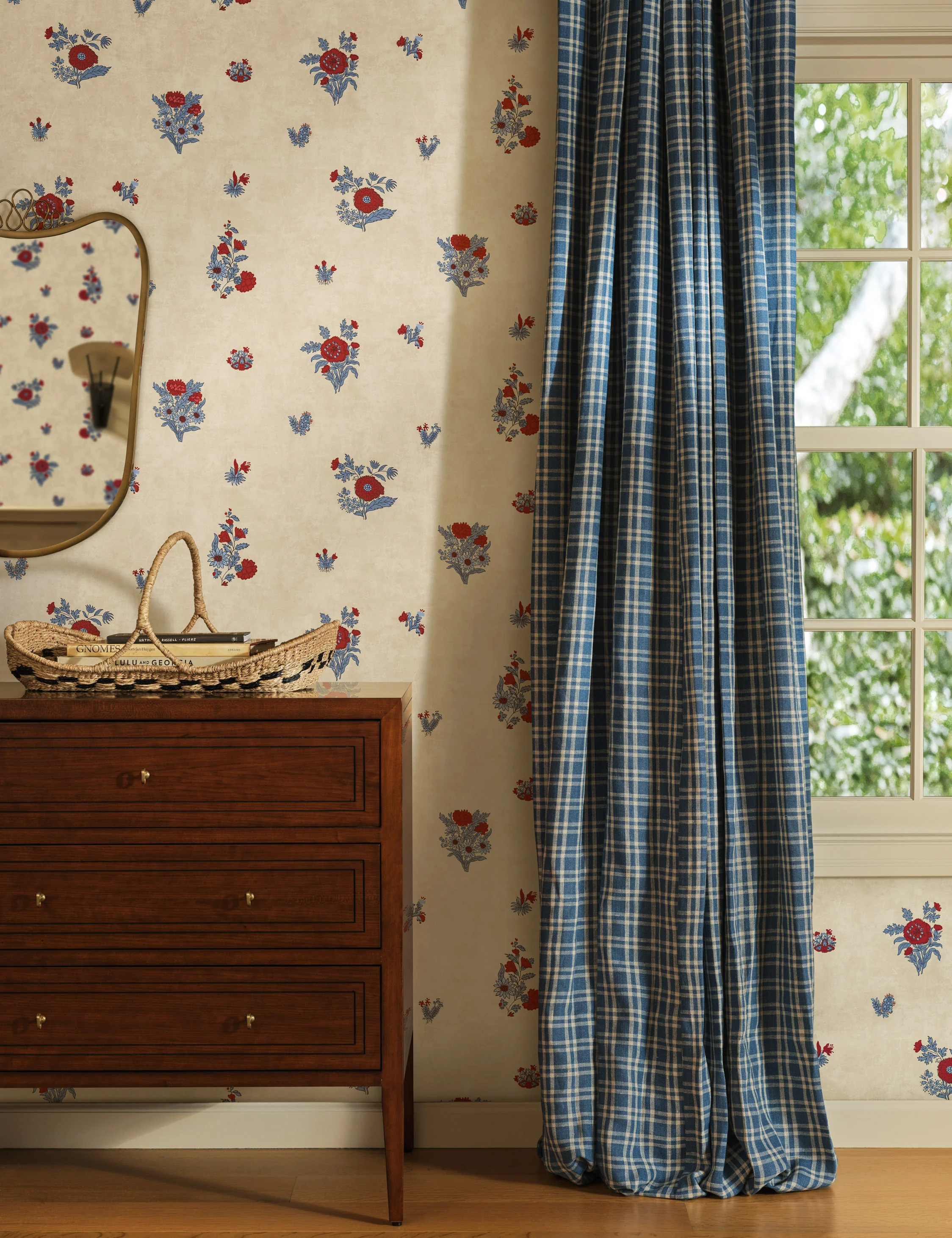 Mayfair Wallpaper by Heidi Caillier