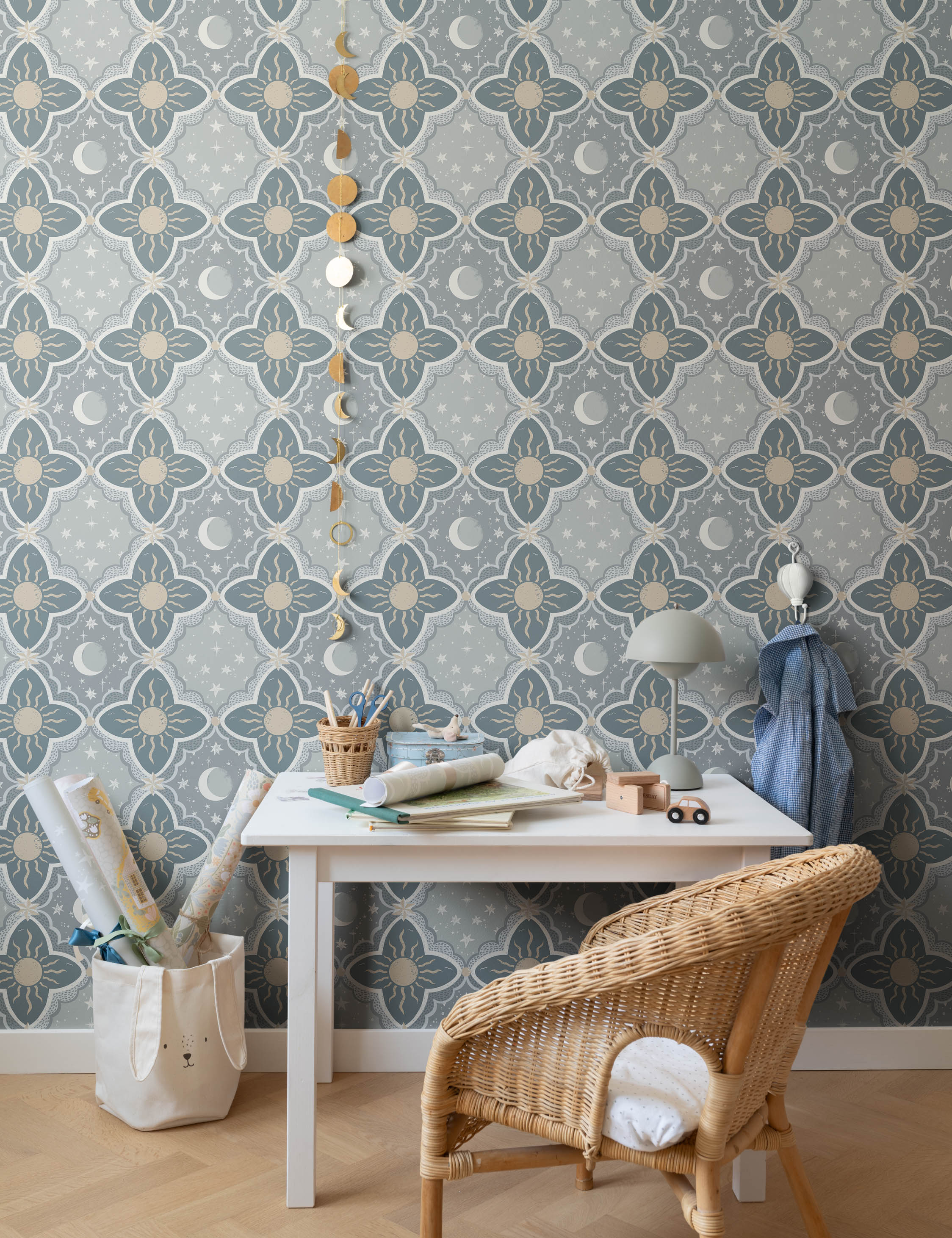 Sol & Mane Wallpaper by Lina Schnaufer