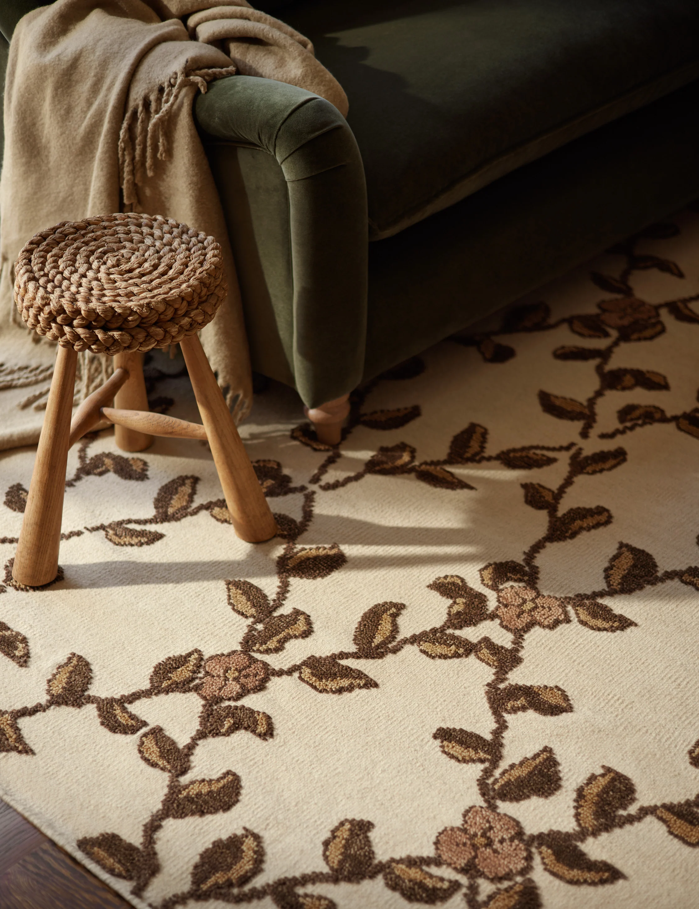 Tillar Hand-Knotted Wool Rug by Jake Arnold 5 Tillar Hand-Knotted Wool Rug by Jake Arnold