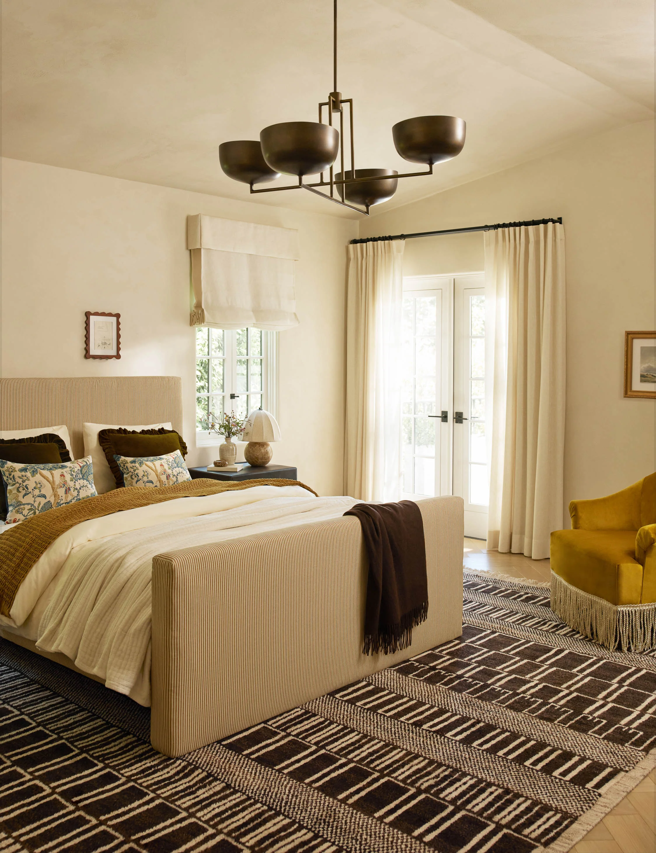 Allard Moroccan-Style Hand-Knotted Wool Rug