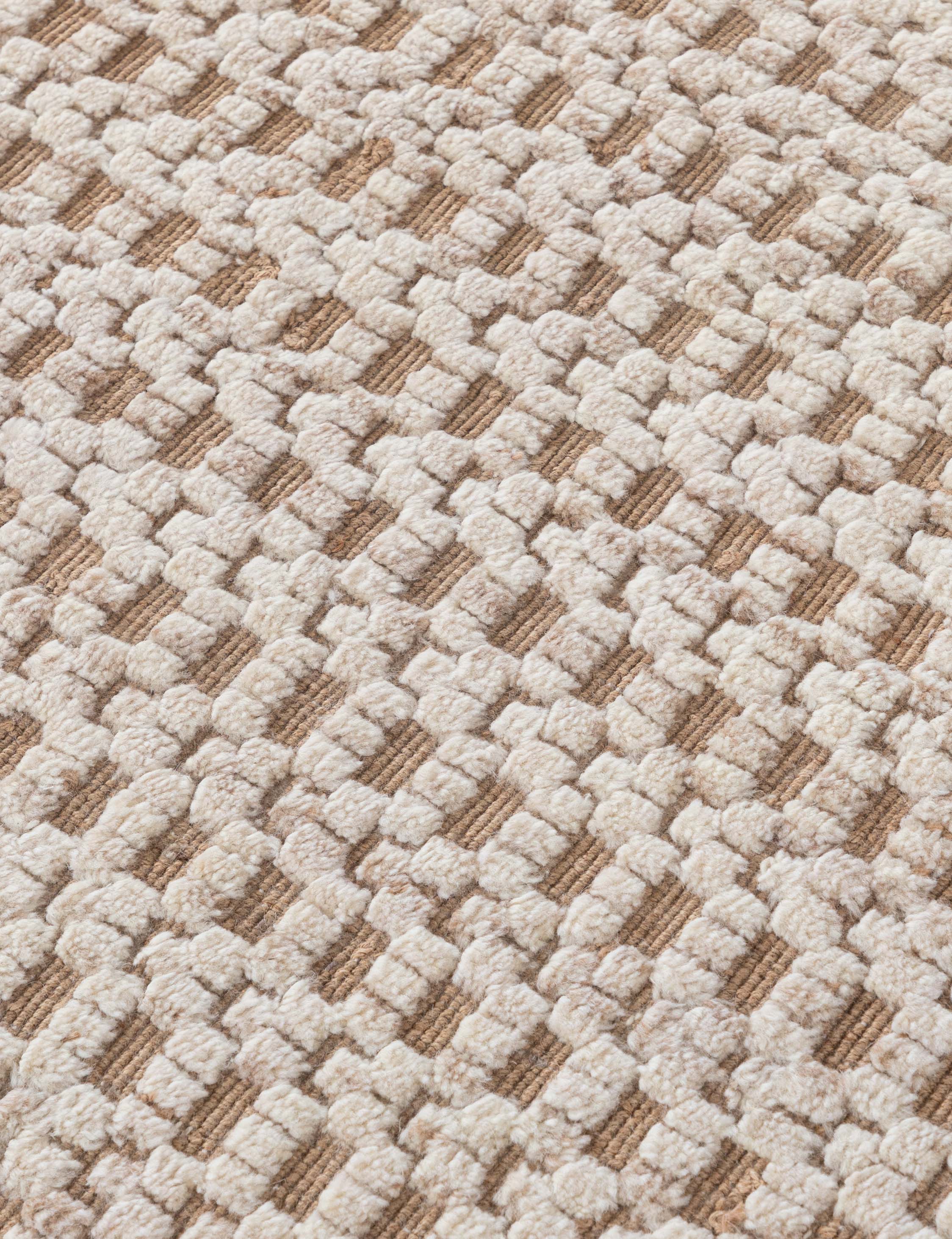 Dasha Hand-Loomed Wool Rug